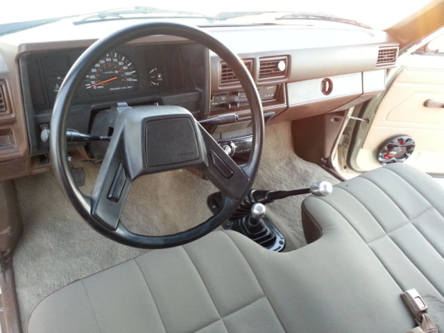 1986 tan Toyota Other Standard Cab Pickup