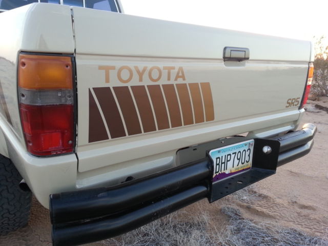 1986 tan Toyota Other Standard Cab Pickup