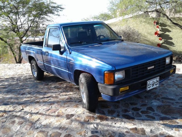 1986 Blue Toyota Other Standard Cab Pickup