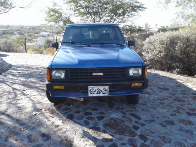 1986 Blue Toyota Other Standard Cab Pickup