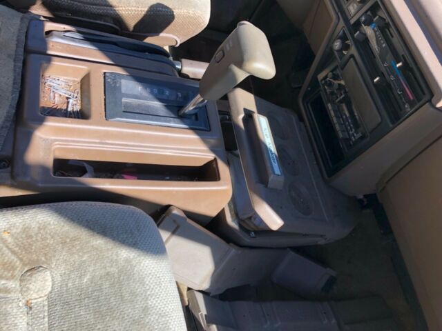 1986 Brown Toyota VAN WAGON Minivan