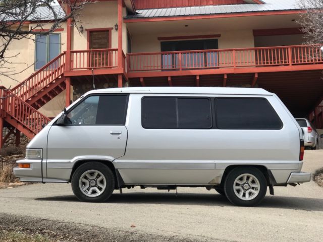 1986 Silver Toyota Other Minivan