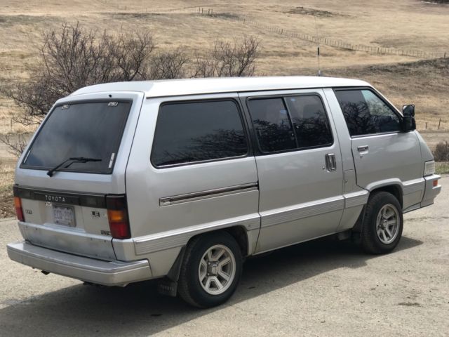 1986 Silver Toyota Other Minivan