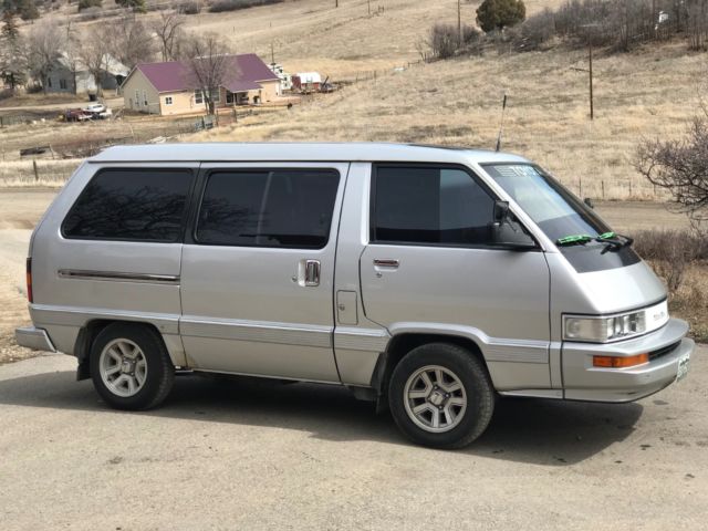 1986 Silver Toyota Other Minivan