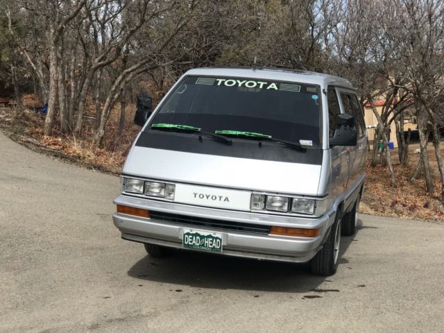 1986 Silver Toyota Other Minivan