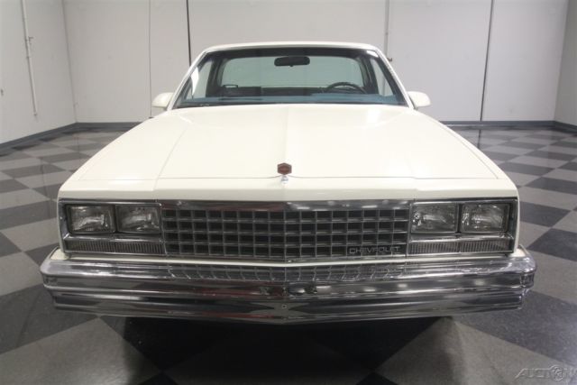 1986 White Chevrolet El Camino