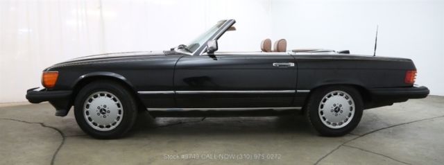 1986 Black Mercedes-Benz 500-Series