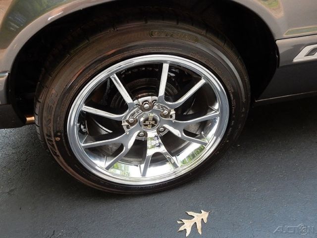 1986 Orange Ford Mustang
