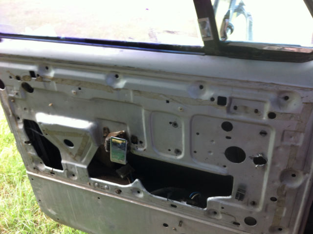 1985 Gray Dodge Ramcharger SUV