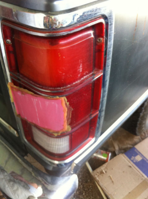 1985 Gray Dodge Ramcharger SUV