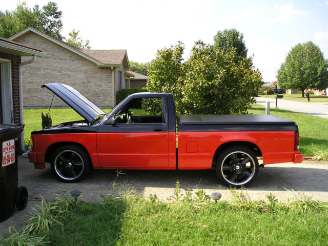1986 Black and Orange Chevrolet S-10 Standard Cab Pickup