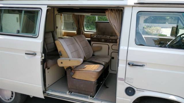 1986 White Volkswagen Bus/Vanagon Van Camper