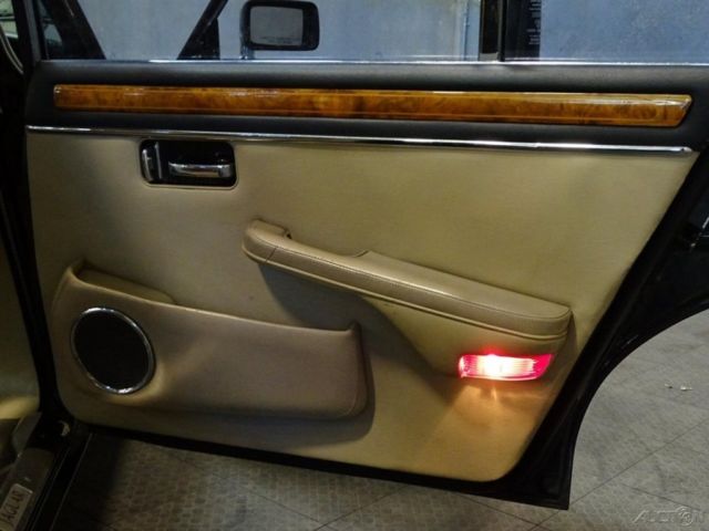 1986 Black Jaguar XJ-Series Sedan