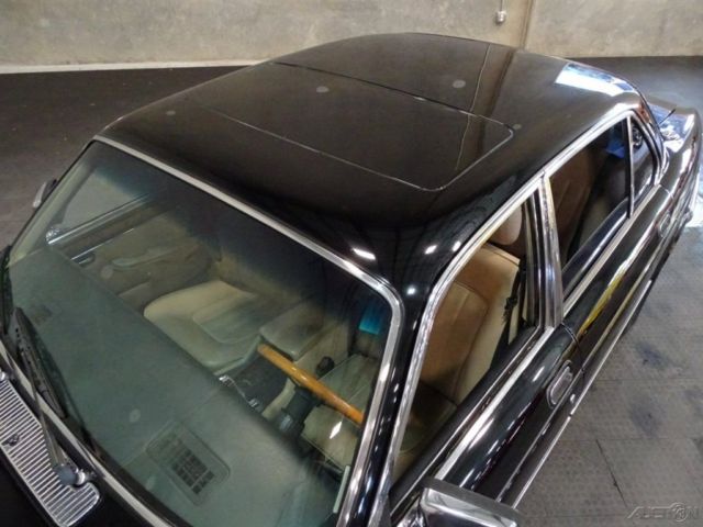 1986 Black Jaguar XJ-Series Sedan