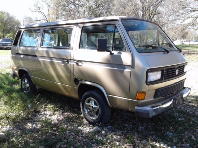 1986 Gold Volkswagen Bus/Vanagon