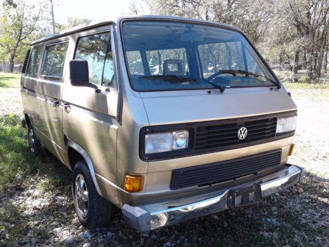 1986 Gold Volkswagen Bus/Vanagon