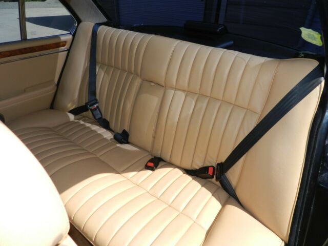 1986 Black Jaguar XJ6 Sedan