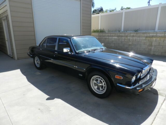 1986 Black Jaguar XJ6 Sedan