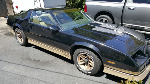 1986 Black Chevrolet Camaro Coupe