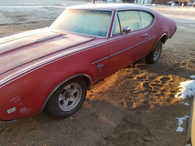 1968 Red Oldsmobile Cutlass