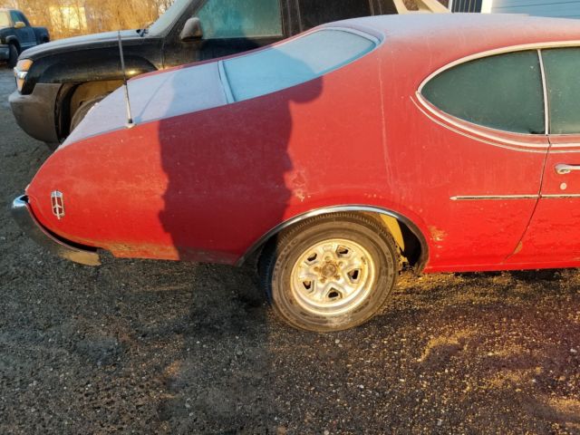 1968 Red Oldsmobile Cutlass