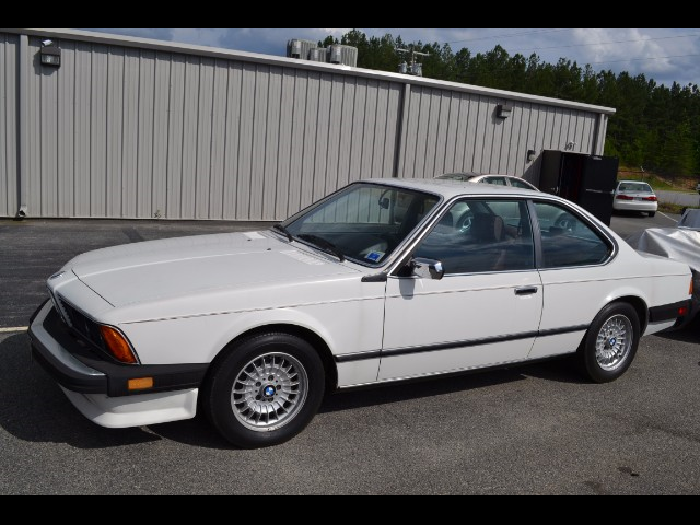 1986 White BMW 6-Series --