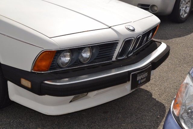 1986 White BMW 6-Series --