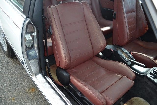 1986 White BMW 6-Series --