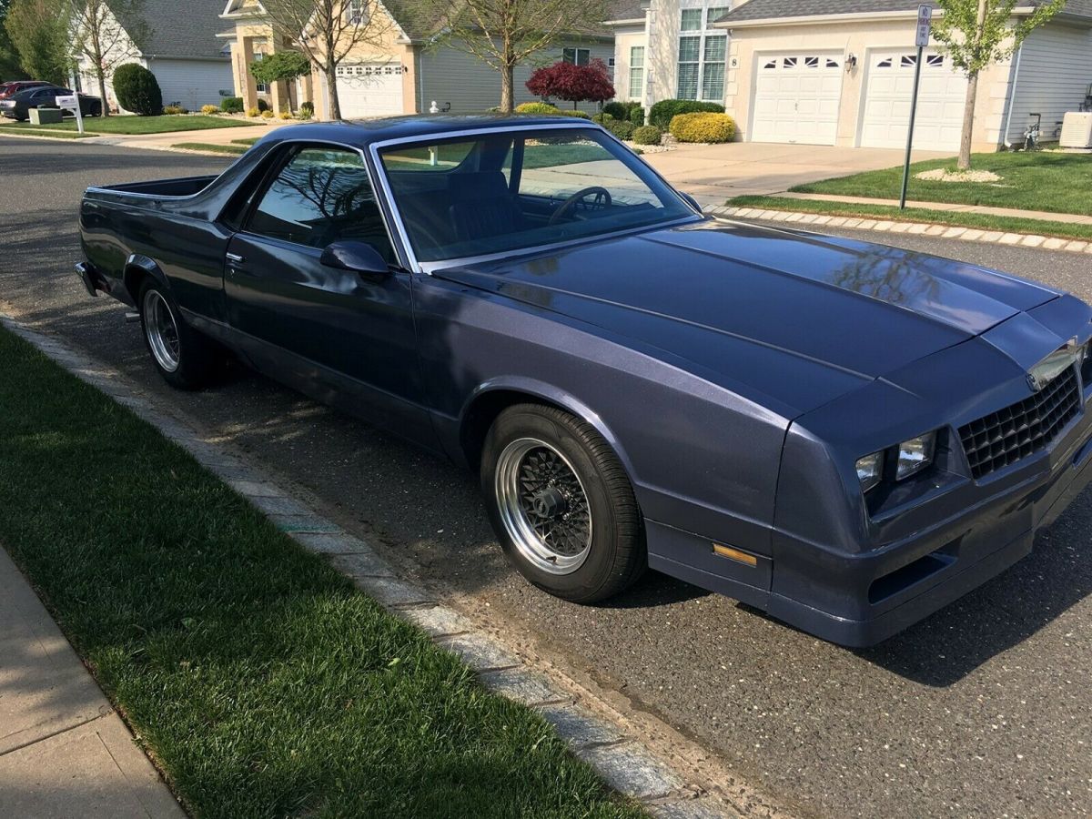 1986 Blue Chevrolet El Camino Standard Cab Pickup