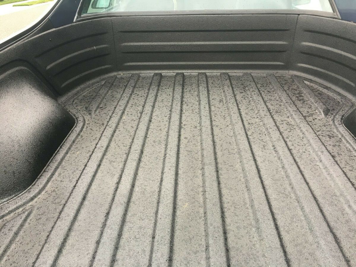 1986 Blue Chevrolet El Camino Standard Cab Pickup