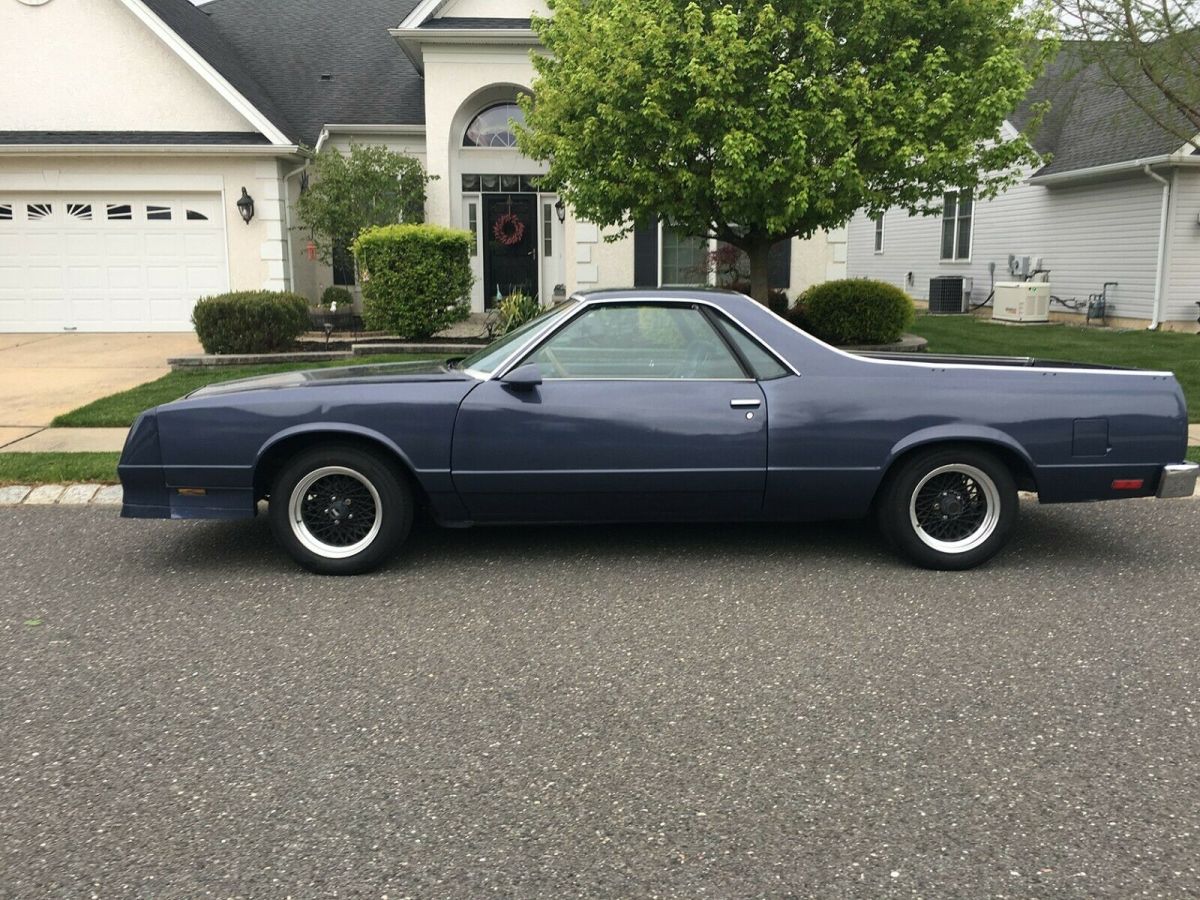 1986 Blue Chevrolet El Camino Standard Cab Pickup