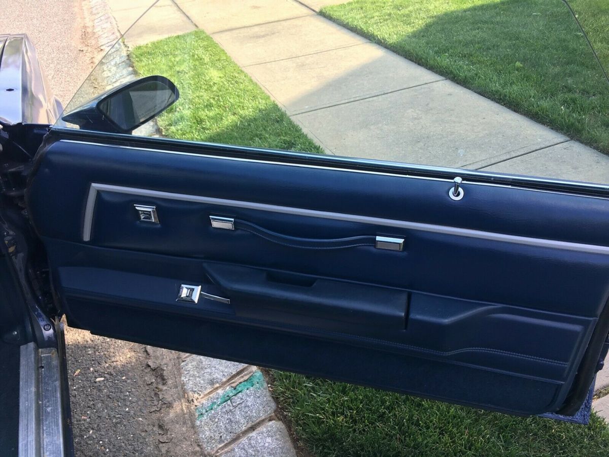 1986 Blue Chevrolet El Camino Standard Cab Pickup