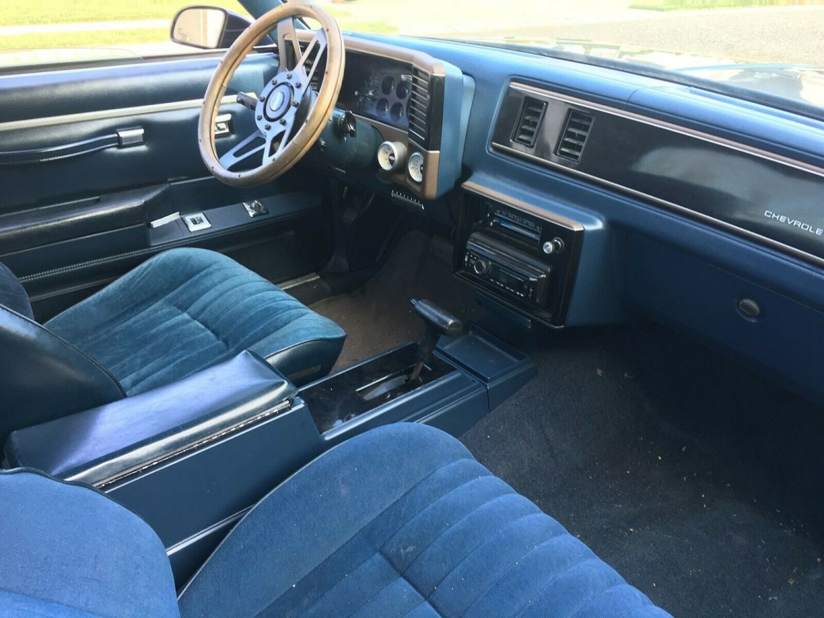 1986 Blue Chevrolet El Camino Standard Cab Pickup