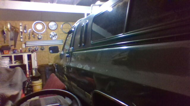 1986 Gray Chevrolet C-10 Standard Cab Pickup