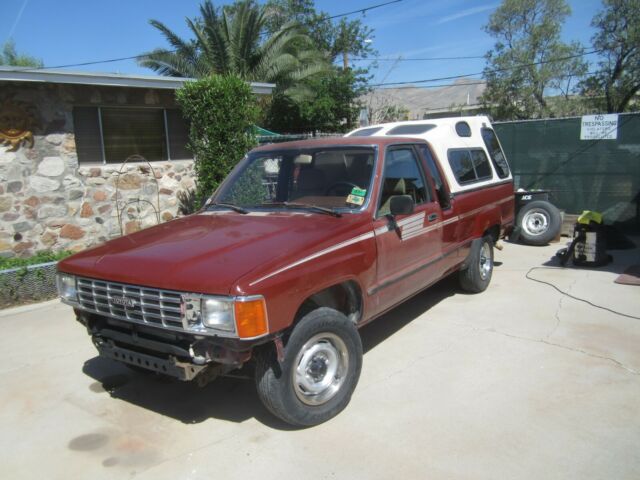 1986 Burgundy Toyota Pickup