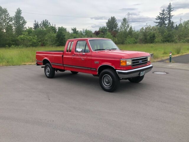 1990 Red Ford F-250 Extended Cab Pickup