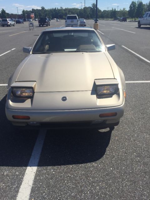 1987 Tan Nissan 300ZX Hatchback