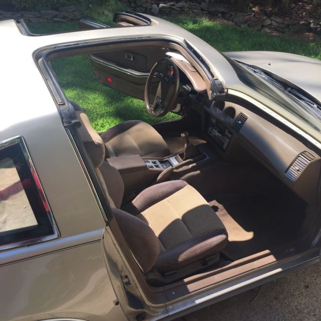 1987 Tan Nissan 300ZX Hatchback
