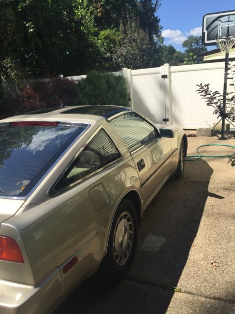 1987 Tan Nissan 300ZX Hatchback