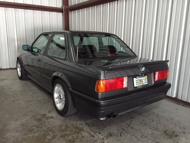 1987 Gray BMW 3-Series Coupe