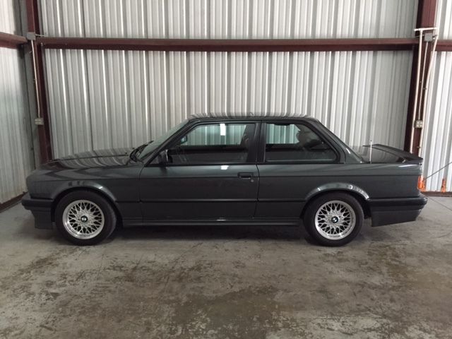 1987 Gray BMW 3-Series Coupe