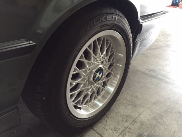 1987 Gray BMW 3-Series Coupe