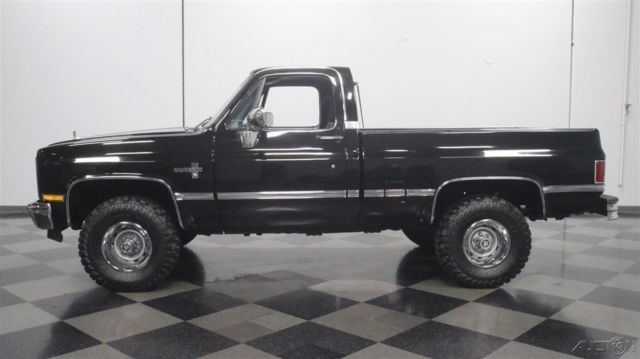 1987 Black Chevrolet V10