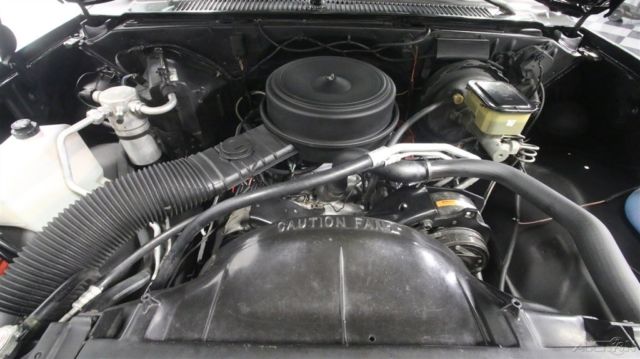 1987 Black Chevrolet V10