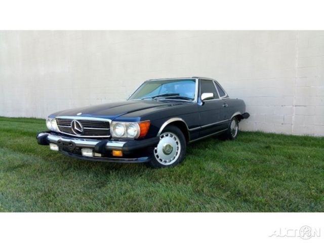 1987 Blue Mercedes-Benz 500-Series Convertible