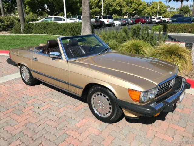 1987 Gold Mercedes-Benz SL-Class Other