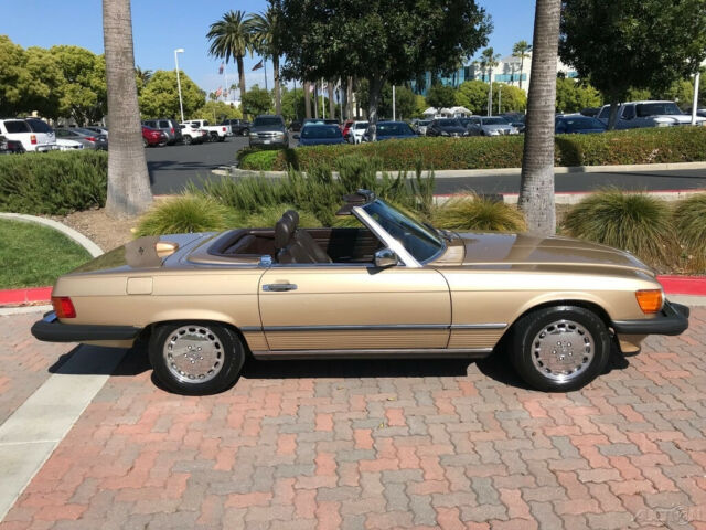 1987 Gold Mercedes-Benz SL-Class Other