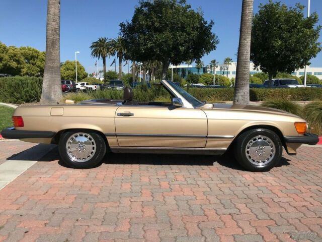 1987 Gold Mercedes-Benz SL-Class Other
