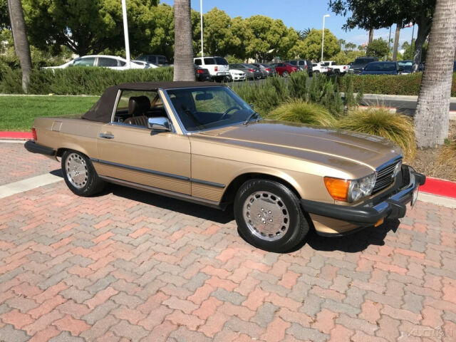 1987 Gold Mercedes-Benz SL-Class Other