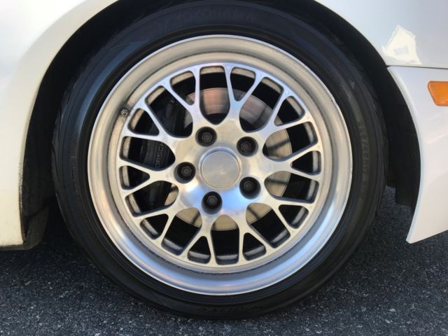 1987 Alpine White Porsche 944 Coupe